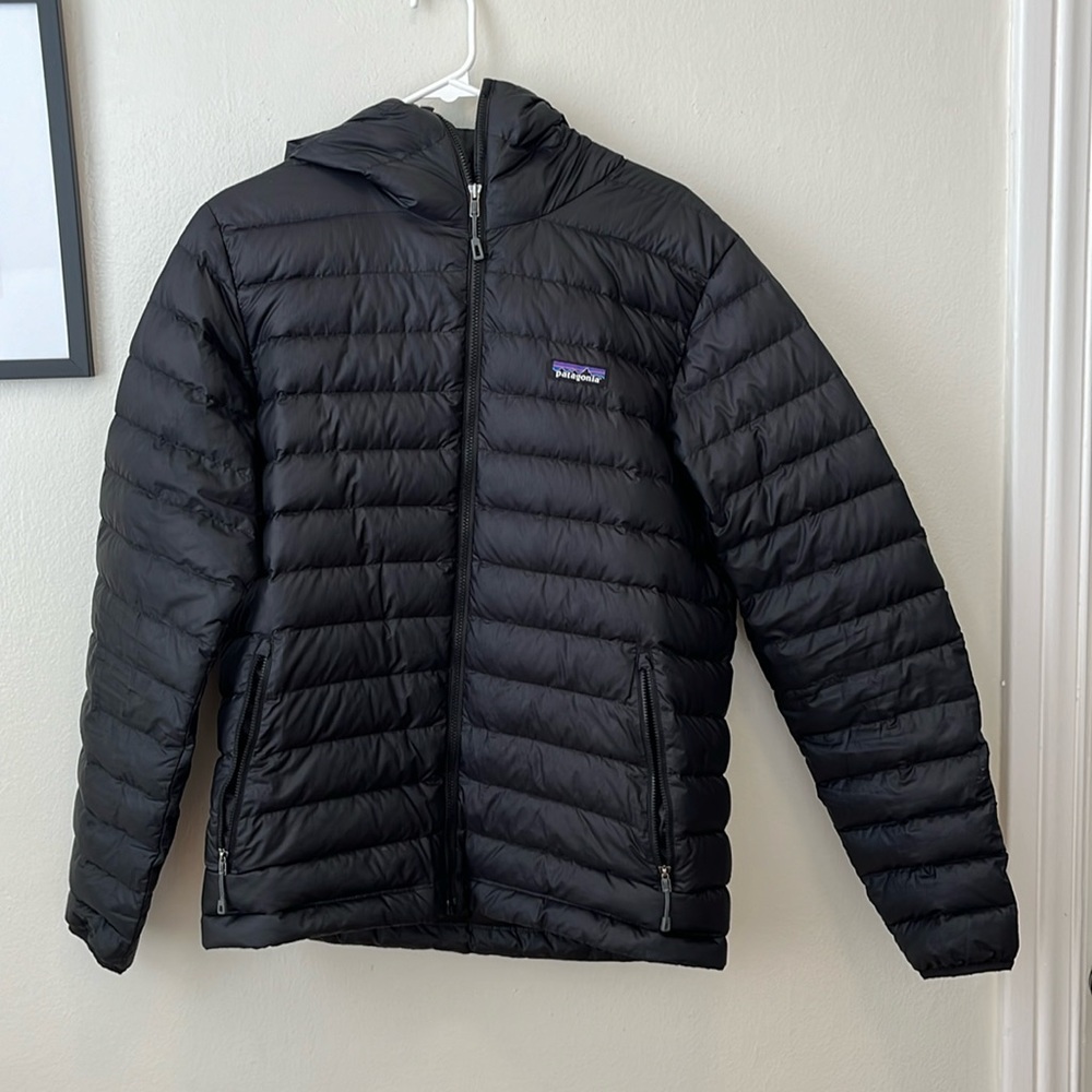 Patagonia full zip down jacket hoodie